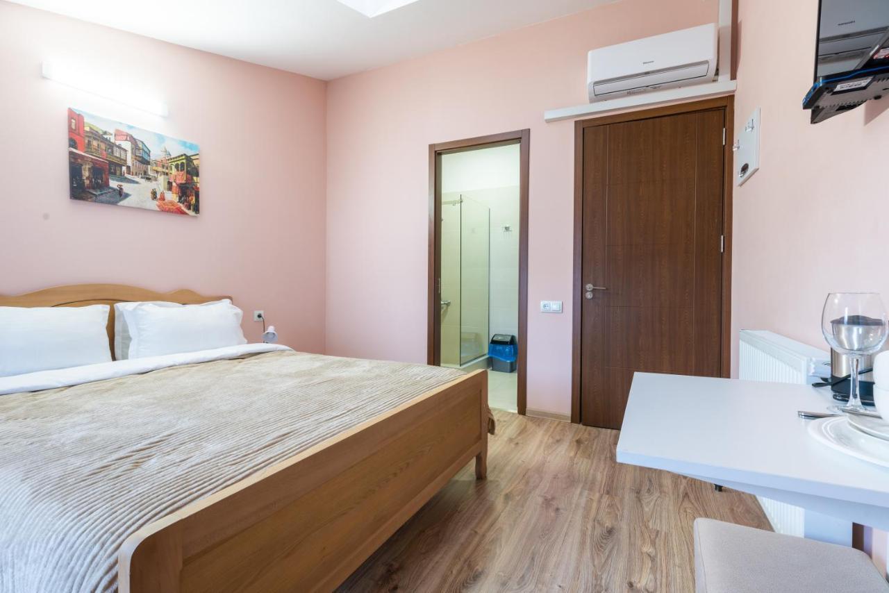 Hb Apartments Laghidze Tbilisi Exterior photo